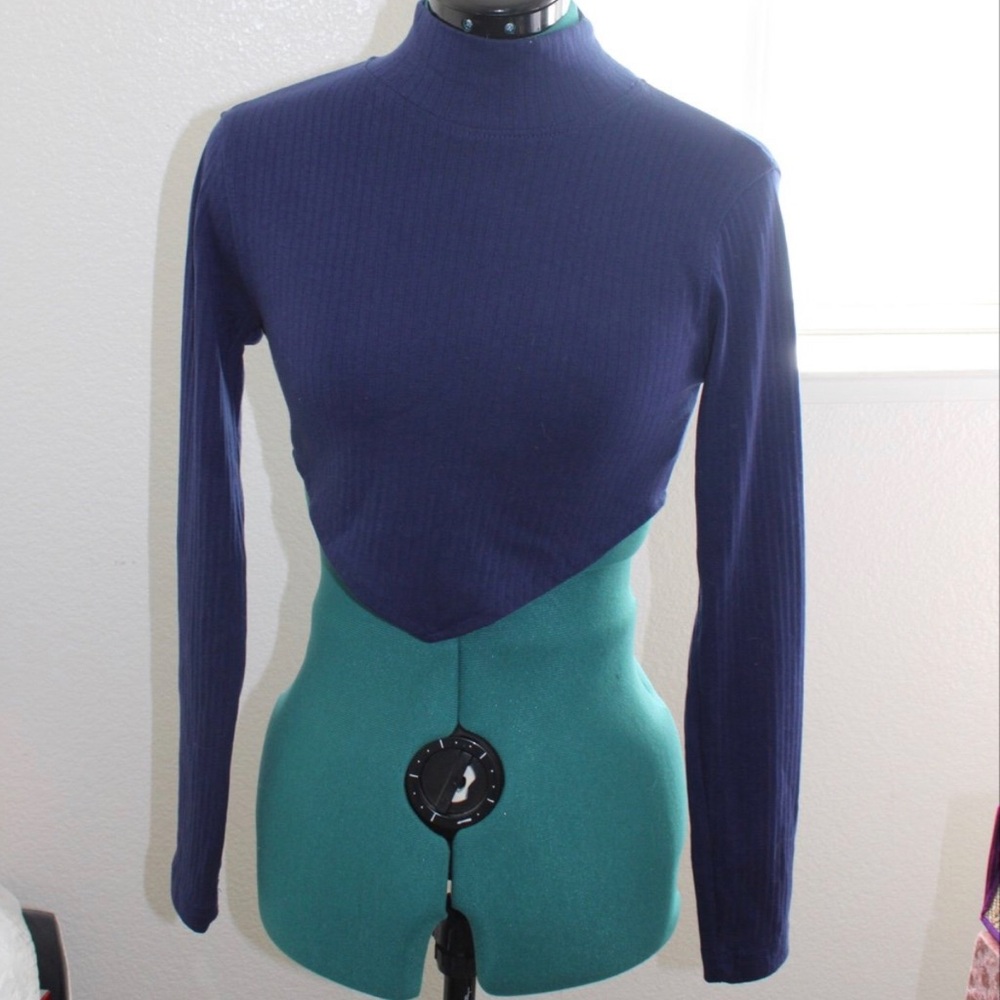 Missguided petite long sleeve crop top